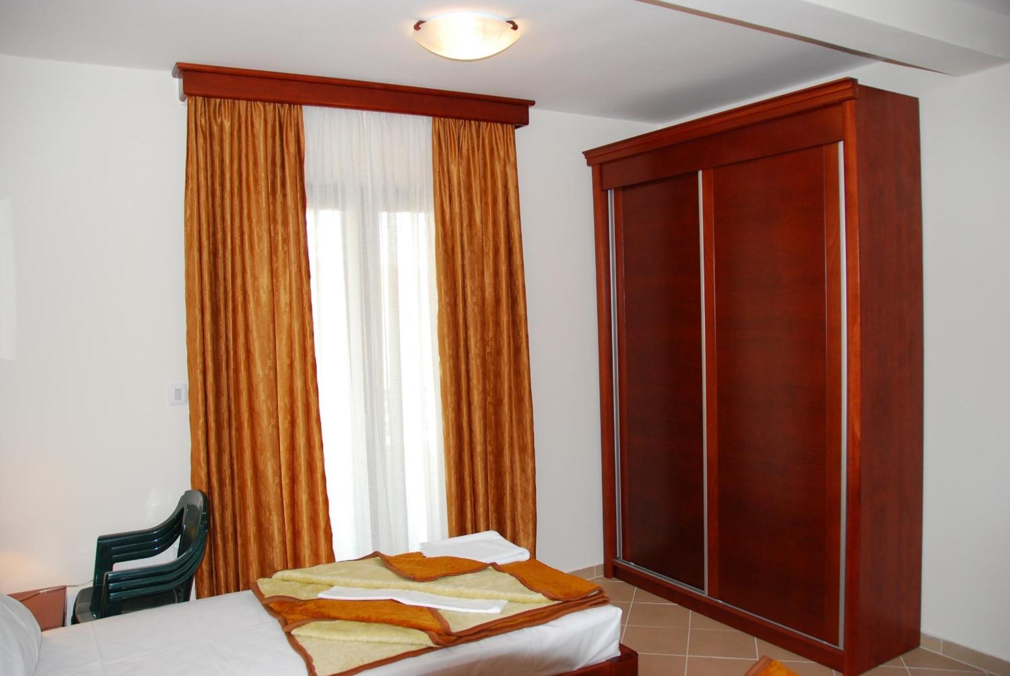 Apartments Krapina Μπούντβα Εξωτερικό φωτογραφία