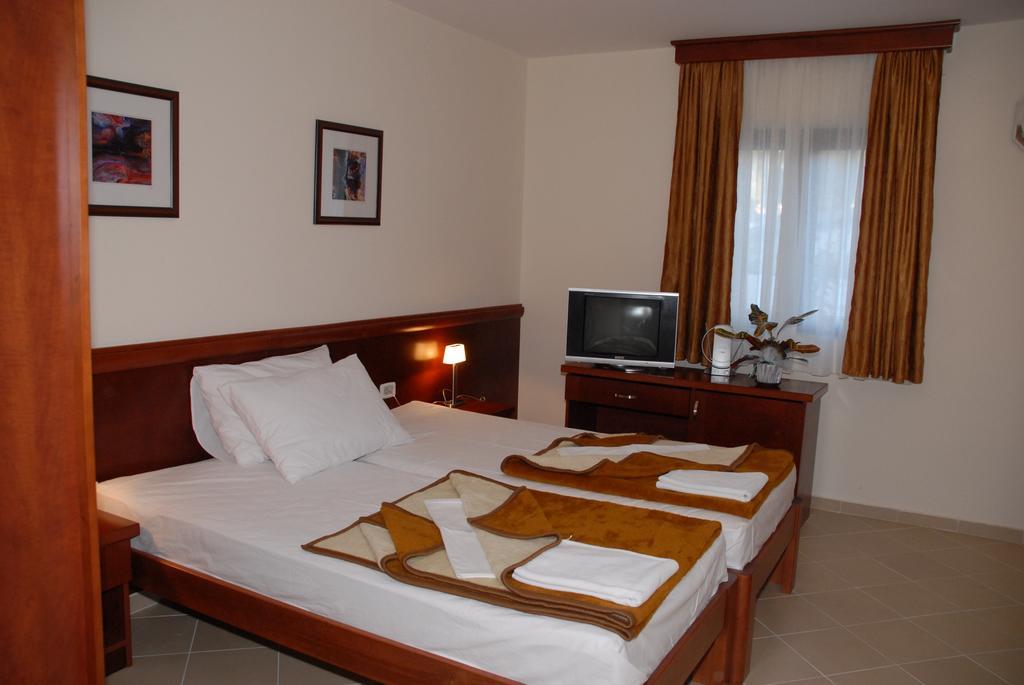 Apartments Krapina Μπούντβα Εξωτερικό φωτογραφία
