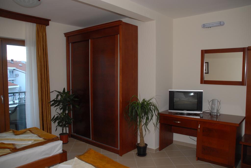 Apartments Krapina Μπούντβα Εξωτερικό φωτογραφία