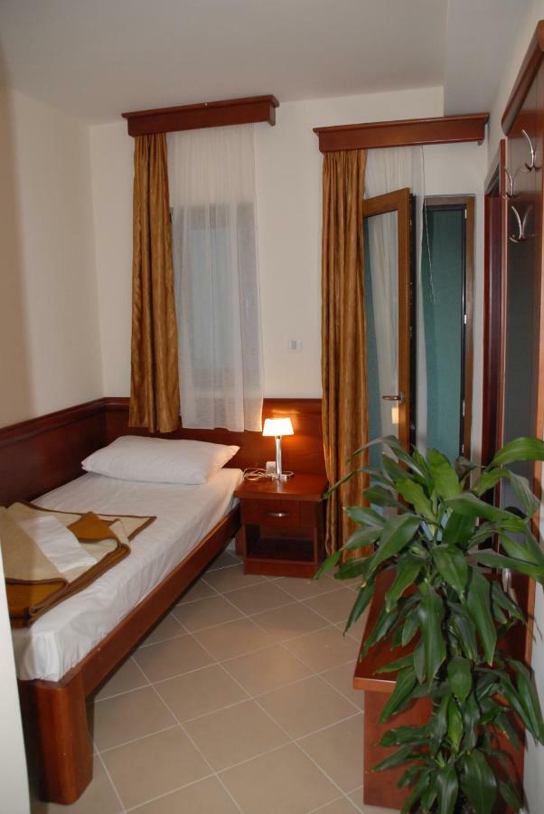 Apartments Krapina Μπούντβα Εξωτερικό φωτογραφία